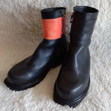 레어 DIRK BIKKEMBERGS 비대칭 가죽 부츠 00s