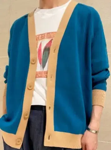 CABaN 코튼 캐시미어 바이컬러 V넥 가디건 M 사이즈