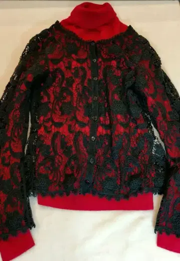 빨간색 니트, 블랙 레이스 가디건 2점