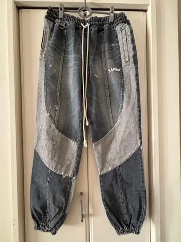 사풀 데님 트랙 팬츠 초기 모델