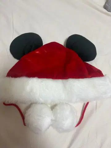 디즈니 미키마우스 산타 모자 2024년 크리스마스 한정판