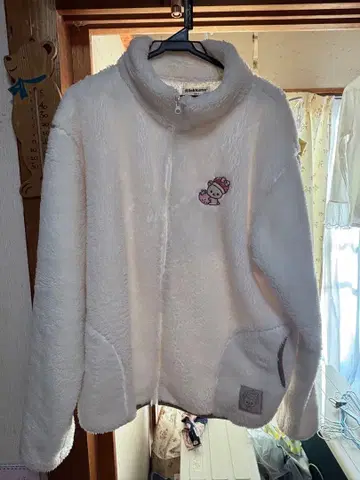 리락쿠마 플리스 자켓 LL 화이트