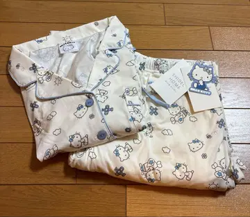 완판템 새상품 스나이델 홈 헬로키티 올 패턴 셔츠와 롱 팬츠 세트