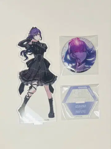 프로세카 아사히나 마후유 아크릴 스탠드 & 글리터 캔뱃지 2개 세트