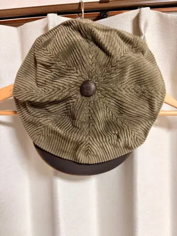 올리브 코듀로이 헌팅 캡