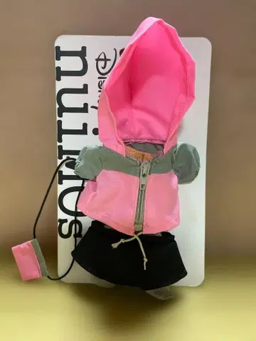 미사용 누이모즈 옷 갈아입기 의류 후드 부착 자켓