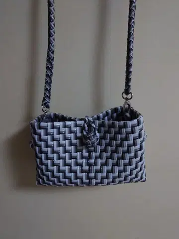 ARIGATT 그레이 뜨개질 바스켓 미니백