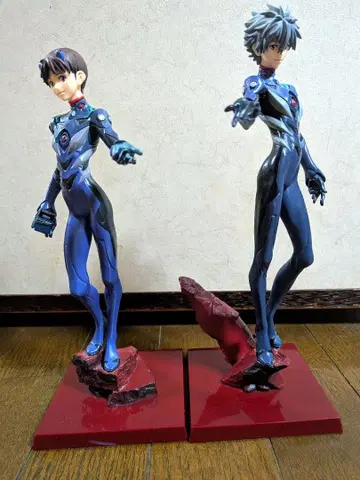 에반게리온 신극장판 프리미엄 피규어 제13호기 이카리 신지 나기사 카오루