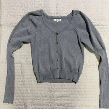 rienda 딥턱 숄더 V넥 니트탑