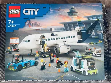 LEGO 시티 여객기 7+ 60367