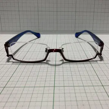 안경 프레임 less than human MASH