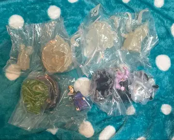 디즈니 빌런즈 가챠 우슬라 여왕 컴프세트