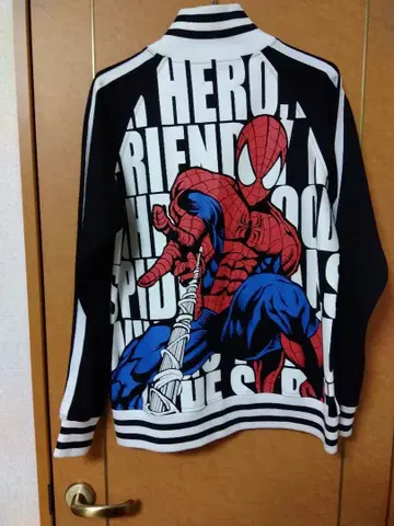 스파이더맨 저지 블랙/화이트