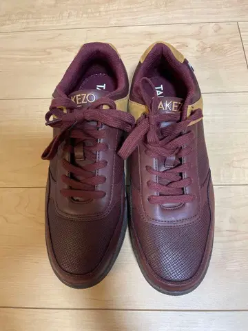 TAKEZO 버건디 스니커즈