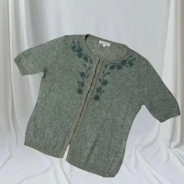 레어 그린 꽃무늬 자수 반팔 가디건 M