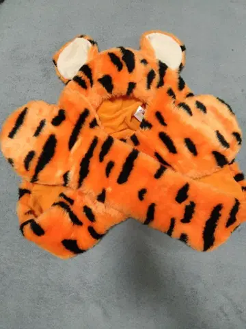 디즈니 머플러 포함 팬캡 티거