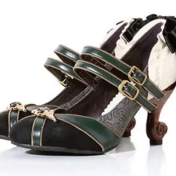 진격의 거인 마이 클래식 아이코닉 슈즈 리바이 새상품