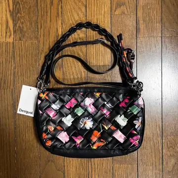 택 포함 새상품 DESIGUAL 데시구알 숄더백 크로스 바디 꽃무늬