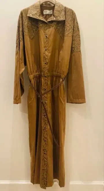 77circa x RayBeams 웨스턴 코트 드레스 (2020년)