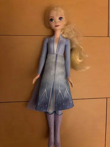 안나와 눈의 여왕 엘사 인형