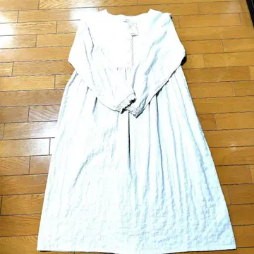 택 포함 미사용 새상품 플라켓 레이스 개더 원피스