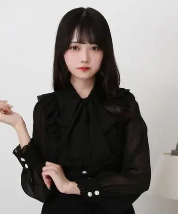 [12/5까지] dearmylove 디어마이러브 보타이 리본 블라우스