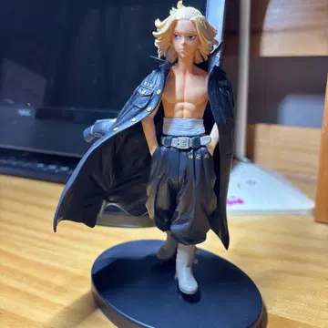 도쿄 리벤저스 사노 만지로 피규어