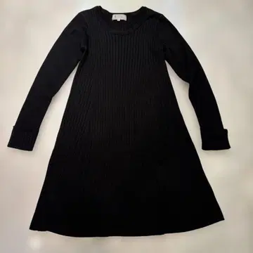 로페피크닉 니트 원피스