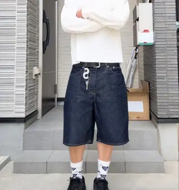 다크 네이비 데님 숏팬츠