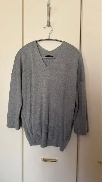 밴야드 스톰 그레이 니트