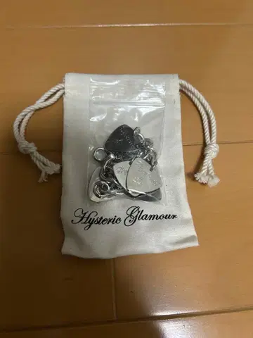 Hysteric Glamour 피크 팔찌