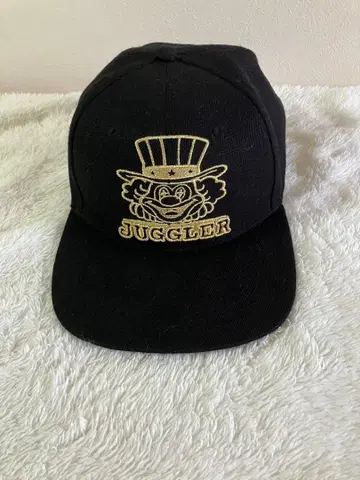 저글러 자수 캡 블랙