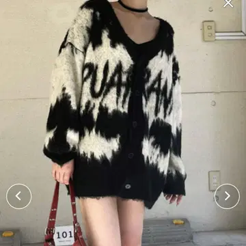 SPIRALGIRL 스파이럴걸 배색 미들 가디건 니트