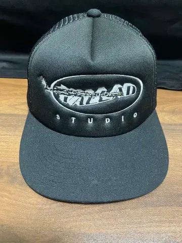 VALLAD Nubian 콜라보 캡 IO