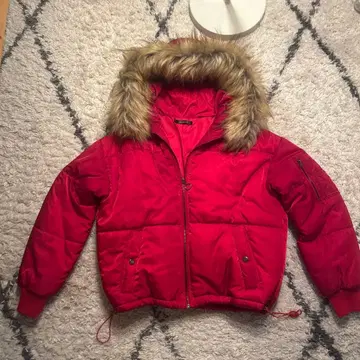 빨간색 퍼 후드 다운 자켓 y2k n2b 쇼트 기장 MA-1 스타일