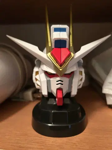 건담 헤드 스피커