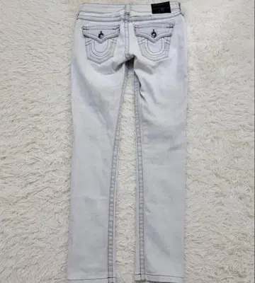 트루 릴리젼 화이트 스트레이트 데님