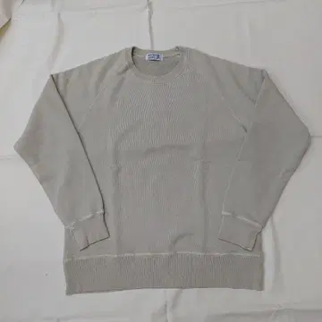 VELVA SHEEN 프리덤 슬리브 크루스웨트 미사용 하자품