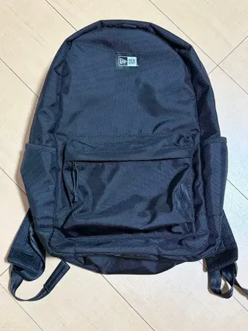 야쿠르트 스와로 NEWERA 백팩