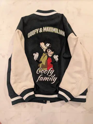 구피 & 맥스 한정판 바시티 자켓 디즈니 스토어 완판 FREE