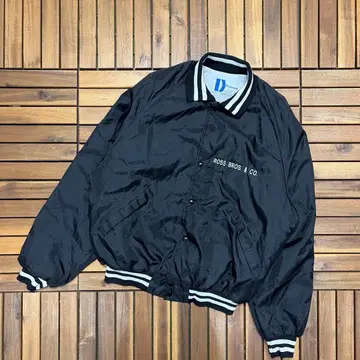 USA제 Dunbrooke 바시티 자켓