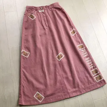 핑크하우스 곰돌이 자수 와펜 가득 스커트