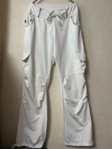 #3738 MIKANO 카고 팬츠 화이트 M 사이즈