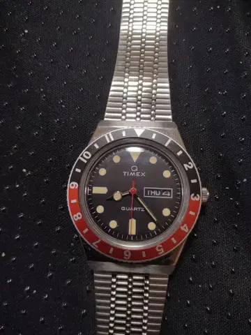 [ 가격 인하 댓글 환영! ] Q TIMEX 쿼츠 손목시계