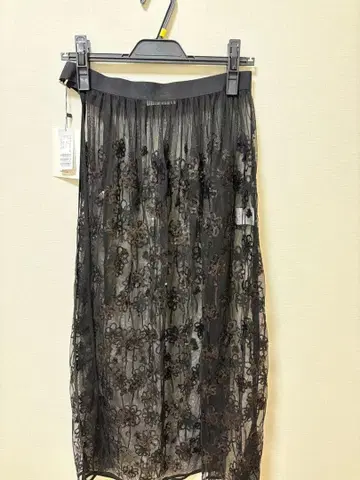 MACPHEE 블랙 레이스 스커트 36