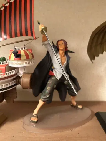 원피스 샹크스 피규어