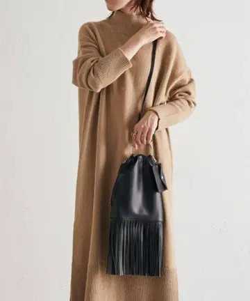 PAPILLONNER 파피요네 프린지 참 백 2way 블랙