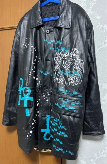 말벌 아트 프린트 블랙 가죽 롱 자켓