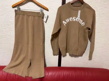 Awesome 베이지 맨투맨 셋업 상의 M, 하의 L, 새상품 택 포함