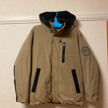 AVIREX 기능성 다운 자켓 베이지